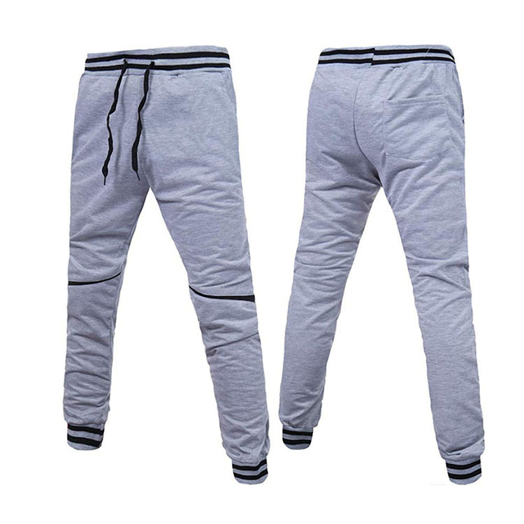 Herren Jogger-Trainingshose aus Sweatstoff 3