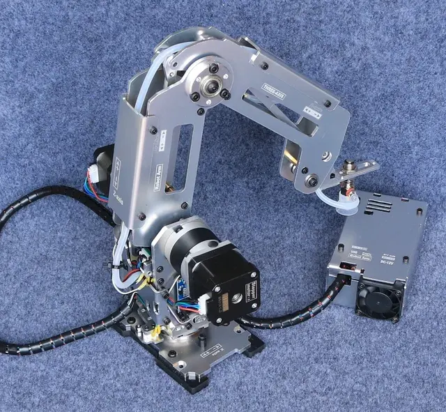 Roboterarm-Bausatz 2