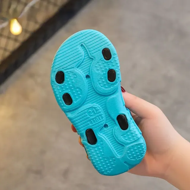Kindersandalen 2