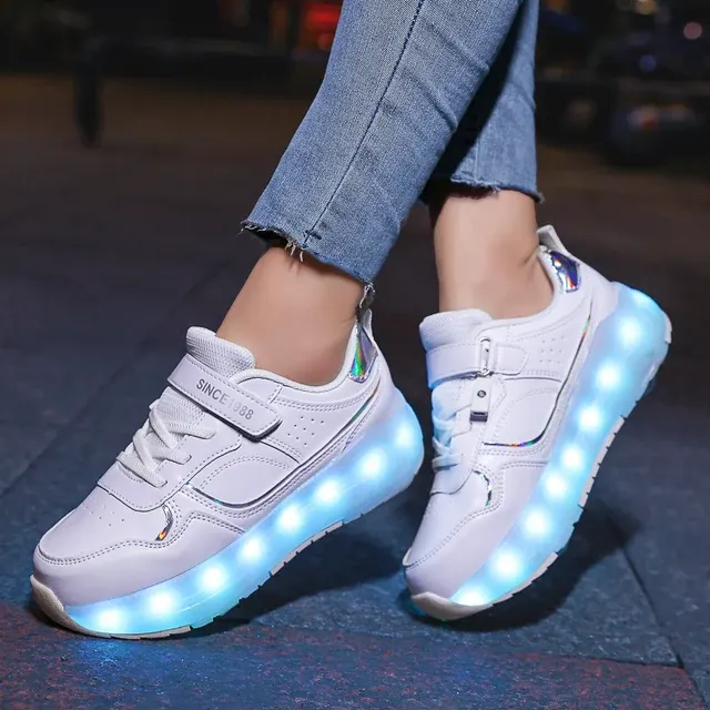 Leuchtende Rollschuhe 2