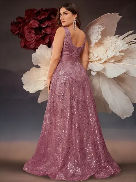 Pailletten-Abendkleid 2