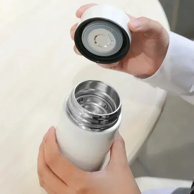 Edelstahl-Isolierflasche als Thermobecher 3