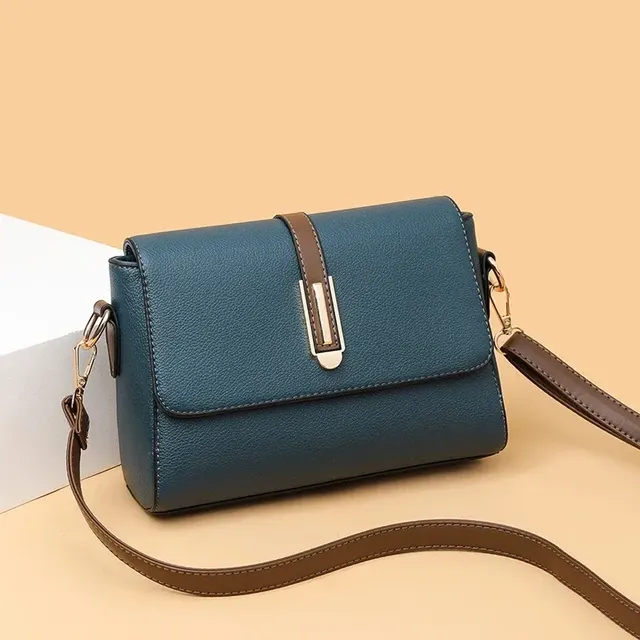 Sling-Tasche aus Kunstleder 3