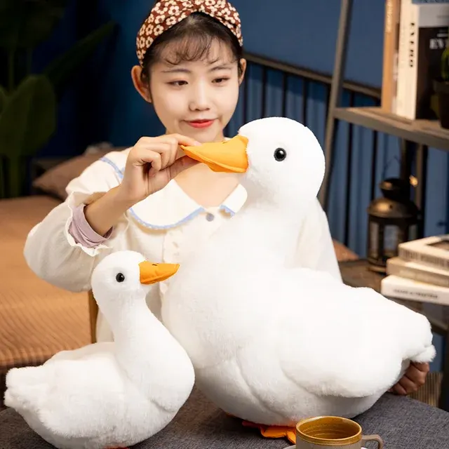 Realistisches Enten-Plüschtier 3