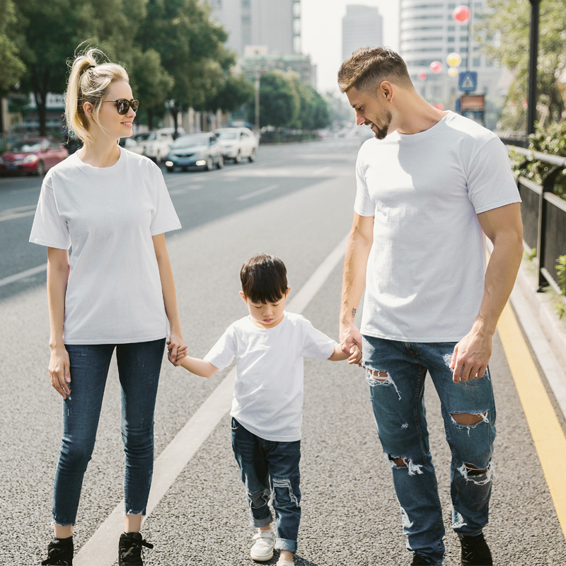 Basic Herren T-Shirt aus 100% Baumwolle 2