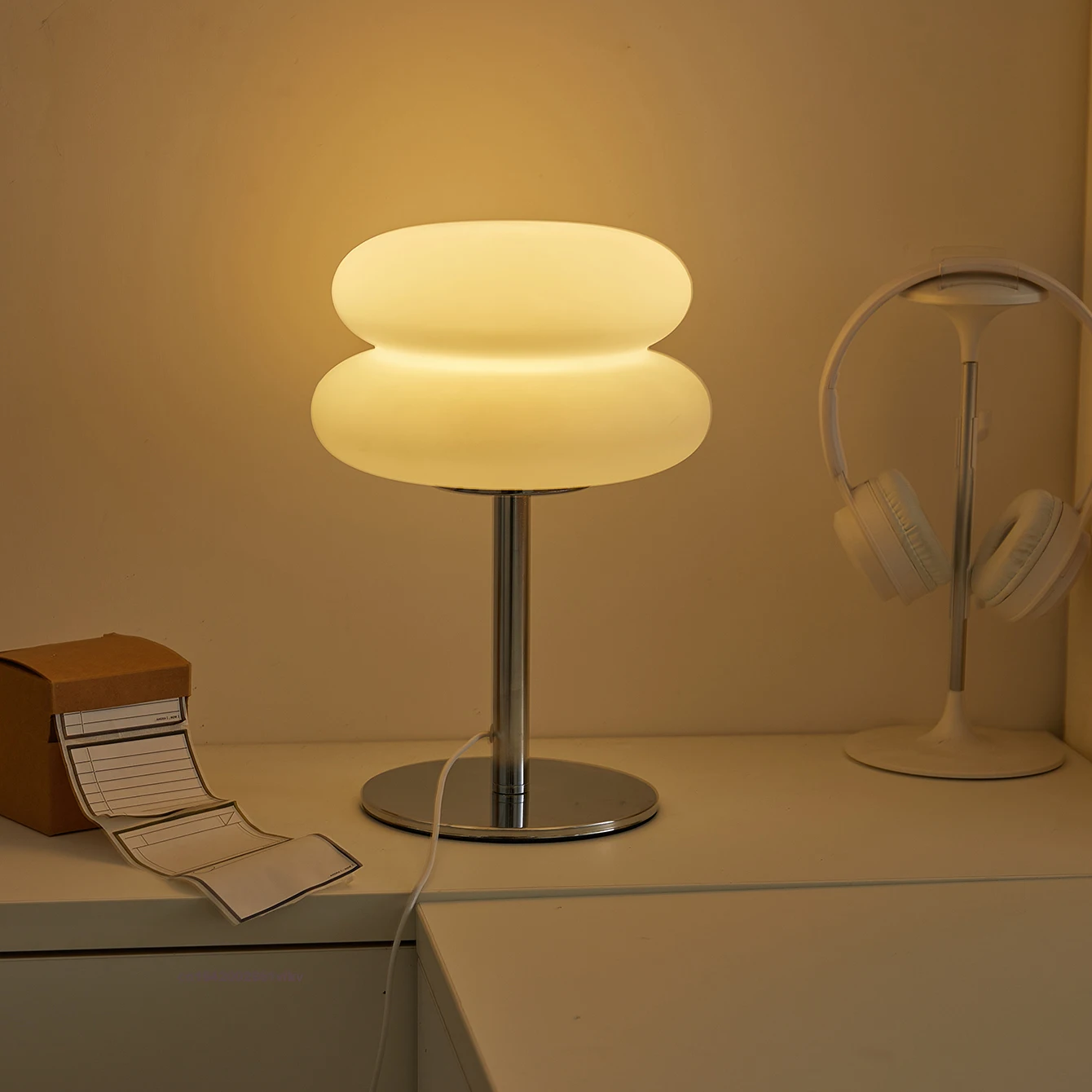 Bauhaus-Tischlampe 2