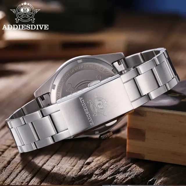 39-mm-Quarz-GMT-Sportuhr, 20 bar 3