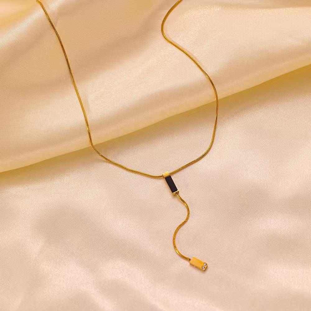 Y-Kette aus Edelstahl für Damen 3