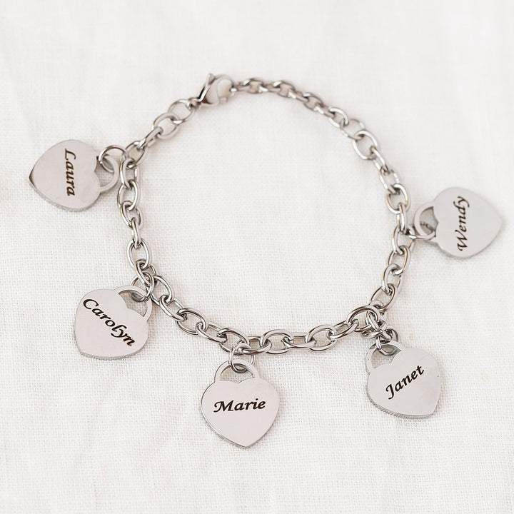 Goldfarbenes Edelstahl-Gliederarmband mit Herz 2