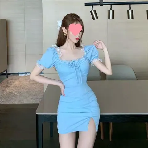 Blaues Kleid