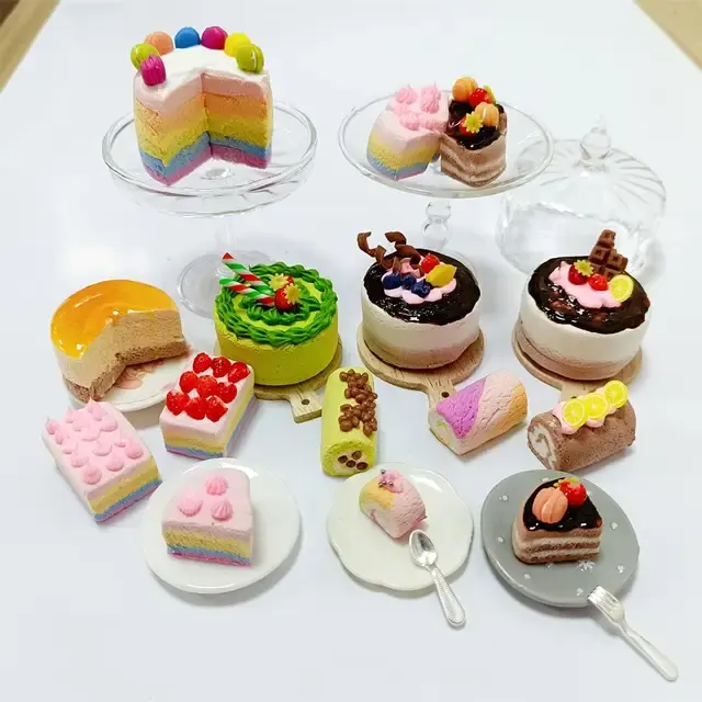 Puppenhaus-Miniaturkuchen 2