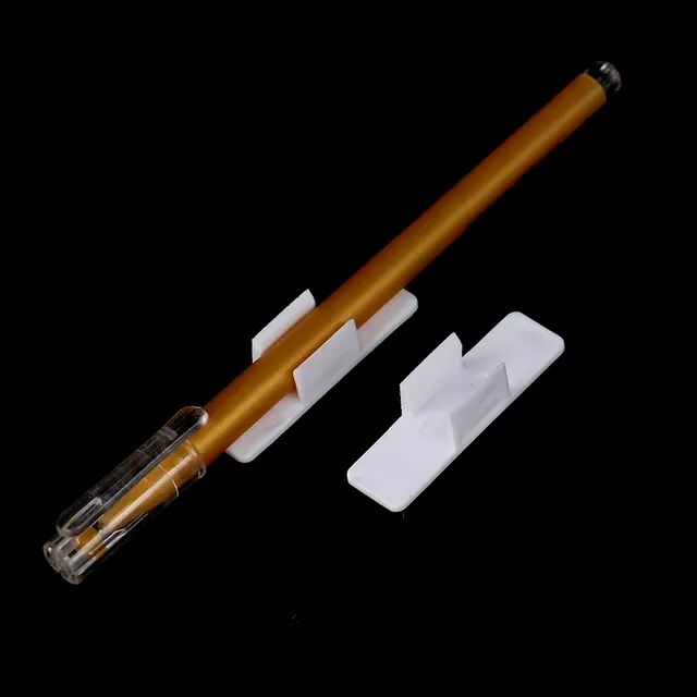 selbstklebender Stifthalter 3