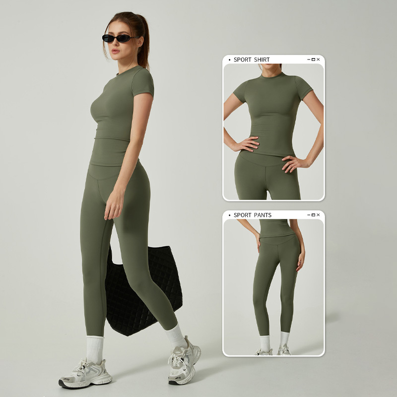 Yoga-Set mit Crop-Top und Leggings 2