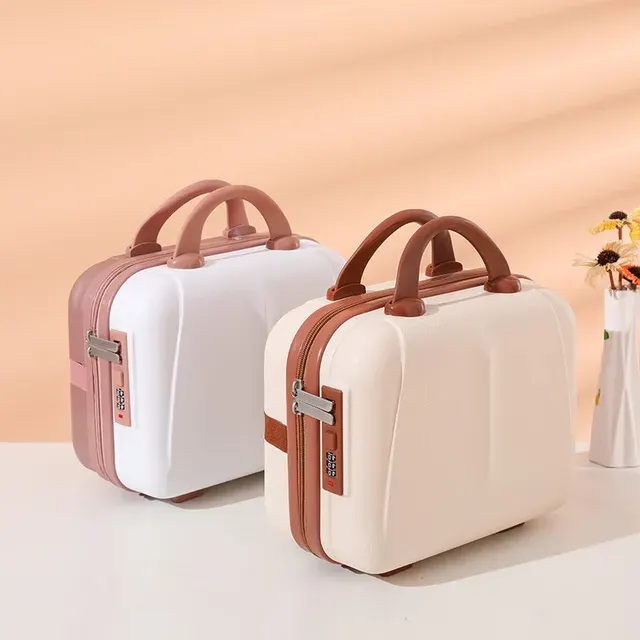 Kosmetik-Reisebox 2
