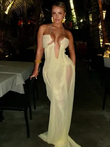Neckholder-Abendkleid
