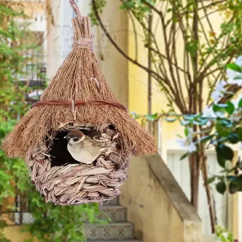 Hängendes Vogelhaus
