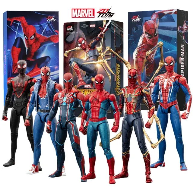 Spider-Man Sammler-Actionfigur in Gold und Rot 2